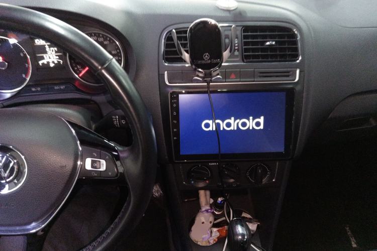 Used Volkswagen Polo 2016 1.6L Automatic Comfort Model
