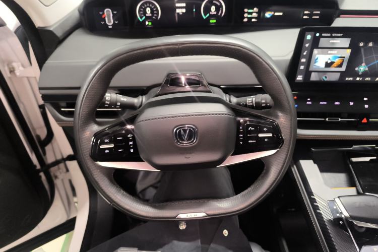 Used Changan UNI-K iDD 2022 Blue Whale iDD 130km 1.5T Prestige Model
