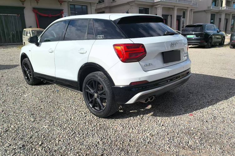 Used Audi Q2L 2021 35 TFSI Fashion Dynamic Model
