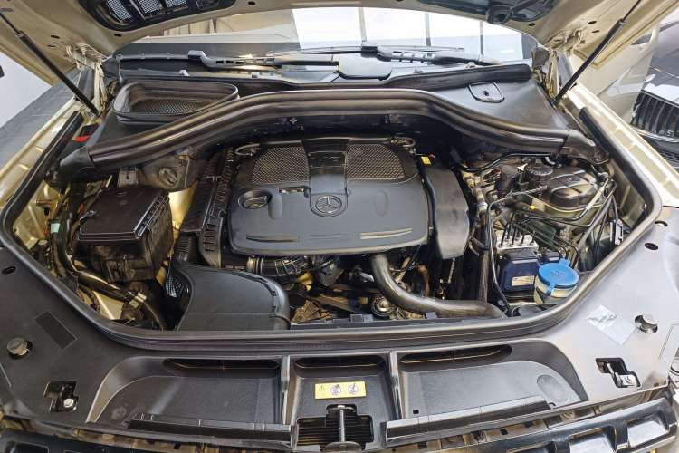 Used Mercedes-Benz M-Class 2012 ML 350 Luxury Edition