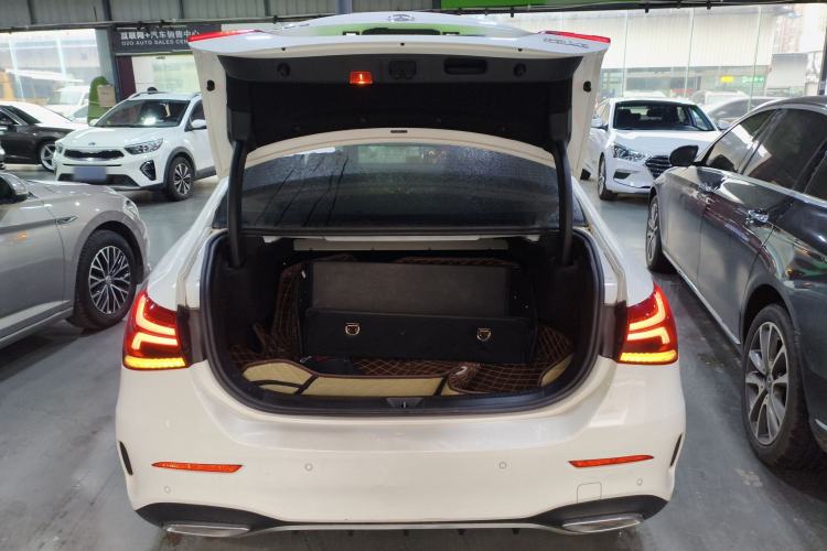 Used Mercedes-Benz A-Class 2021 A 200 L Sport Sedan Fashion Model