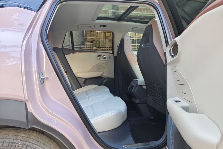 Used Lynk & Co 06 EM-P 2023 EM-P 126 Long-Range Halo
