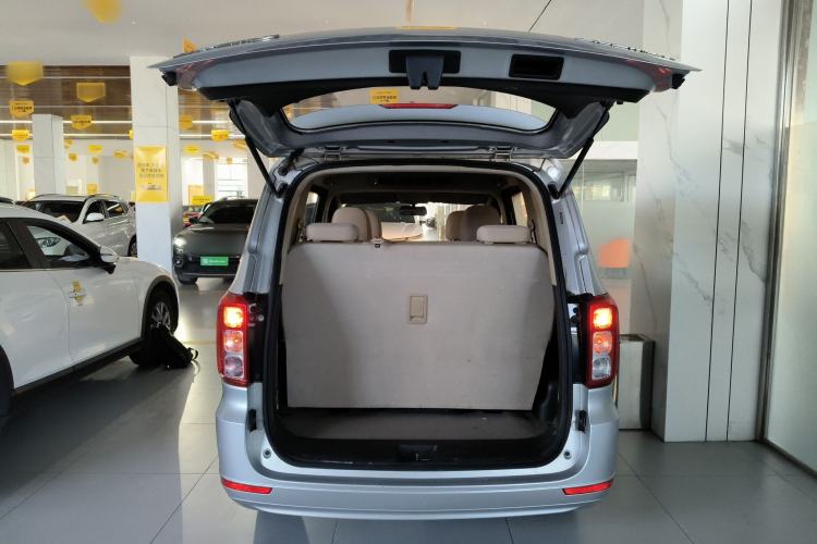 Used Wuling Hongguang 2018 1.5L S Standard Version L2B
