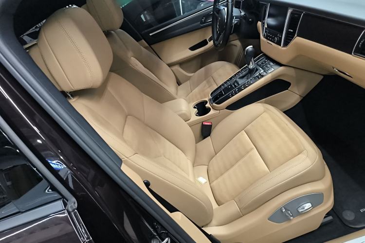 Used Porsche Macan 2017 Macan 2.0T
