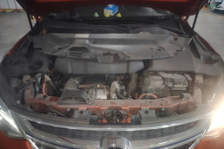 Used BYD Song New Energy 2017 Song DM 1.5TID All-Wheel Drive Luxury Model
