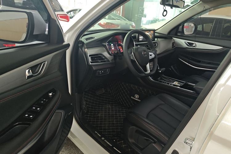 Used Changan CS75 2020 280T DCT Luxury Model China VI Standard
