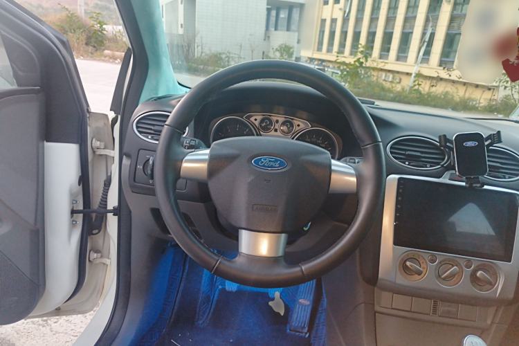 Used Ford Focus 2013 Hatchback Classic 1.8L Manual Base Model
