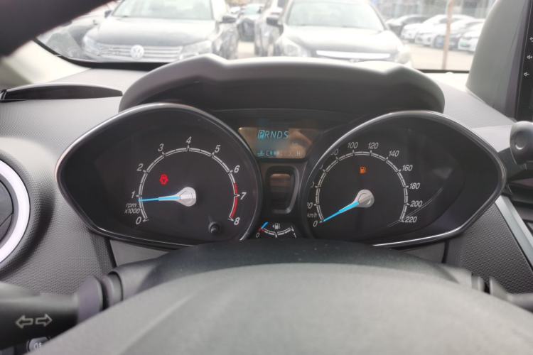 Used Ford Fiesta 2013 Hatchback 1.5L Automatic Fashion Edition
