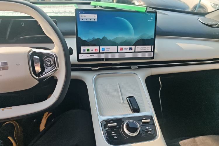 Used Geely Galaxy Galaxy Xingjian 7 EM-i 2025 120km Launch+ Version
