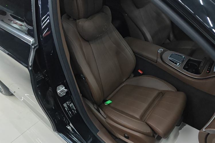 Used Mercedes-Benz E-Class 2023 E 260 L
