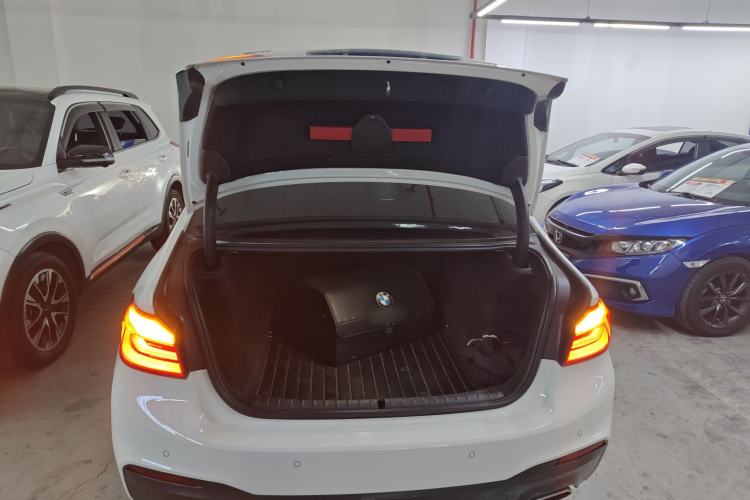 Used BMW 5 Series (Import) 2018 525i M Sport Package
