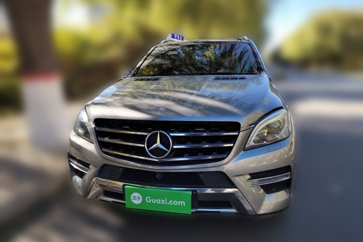 Used Mercedes-Benz M-Class 2014 ML 400 4MATIC Luxury Model
