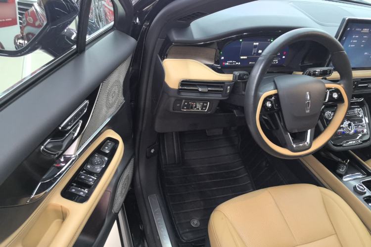 Used Lincoln Corsair 2022 2.0T Two-Wheel Drive Luxury Edition
