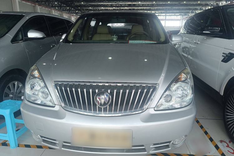 Used Buick GL8 2014 2.4L Comfort Edition
