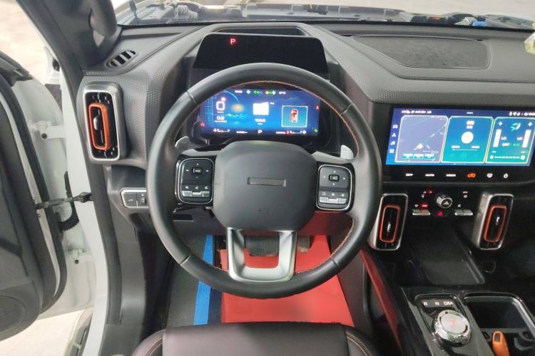 Used Haval DARGO 2022 2.0T DCT Two-Wheel Drive Huazhong Hound Edition
