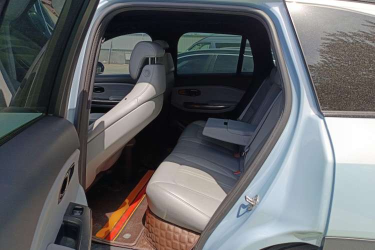 Used Nio ES6 2019 430 km Performance Version
