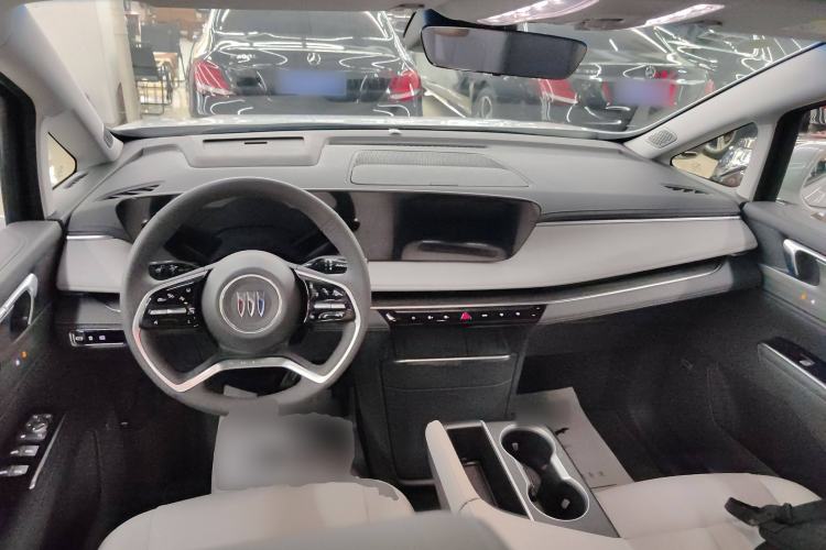 Used Buick GL8 2025 Lu Zun Deluxe Edition
