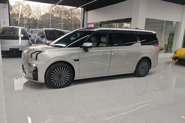 Used Zeekr 009 2022 Revised Model ME Edition
