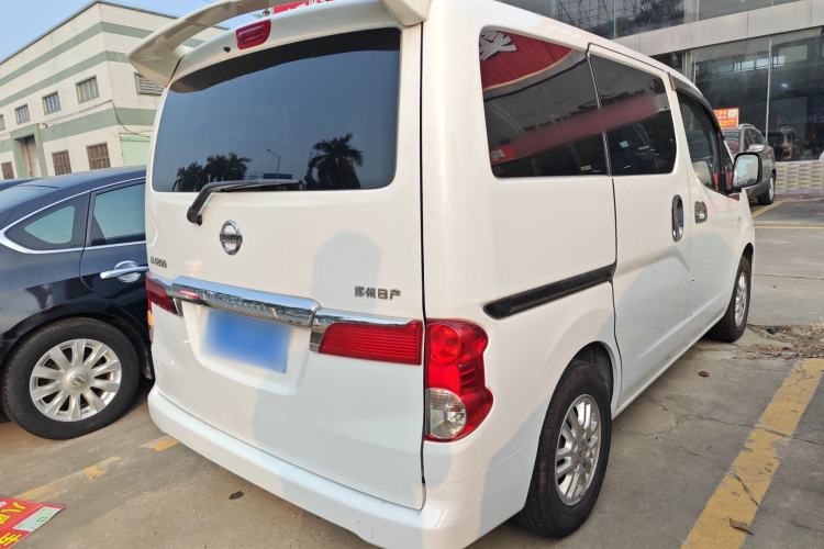 Used Nissan NV200 2016 Revised Version 1.6L Manual Luxury Edition
