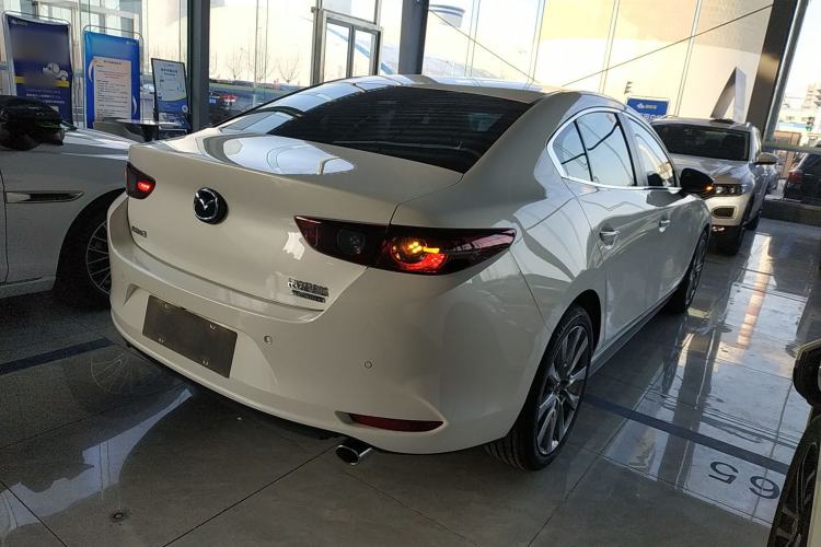 Used Mazda Mazda 3 Axela 2023 2.0L Automatic ZhiXuan Edition
