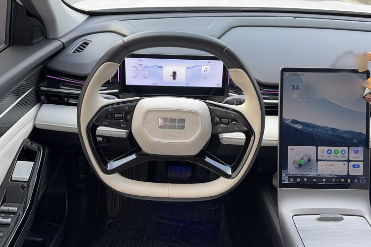 Used  L6 2023 125km Starship
