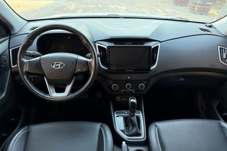 Used Hyundai ix25 2015 1.6L Automatic Two-Wheel Drive Smart GLS Trim
