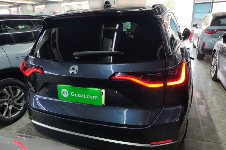 Used Nio ES8 2020 415 km Range 7-Seater Version
