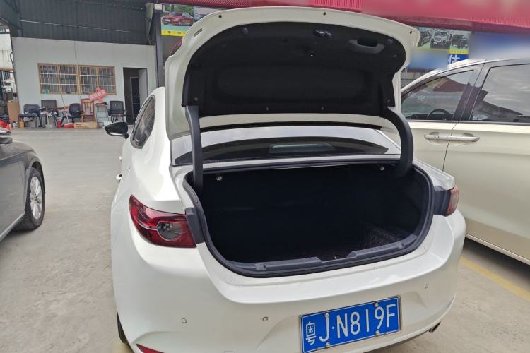 Used Mazda Mazda 3 Axela 2021 2.0L Automatic Zhiqing Edition
