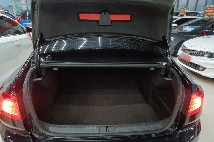 Used Volkswagen Magotan 2018 330TSI DSG Luxury Model
