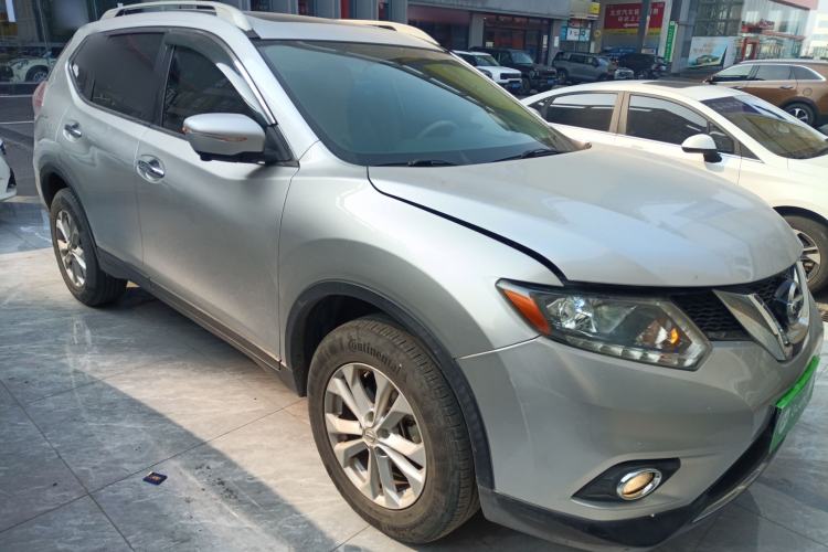 Used Nissan X-Trail 2015 2.0L CVT Comfort MAX Edition 2WD
