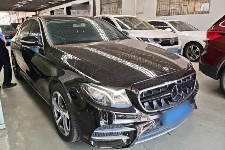 Used Mercedes-Benz E-Class 2019 E 300 L Sporty and Stylish Model
