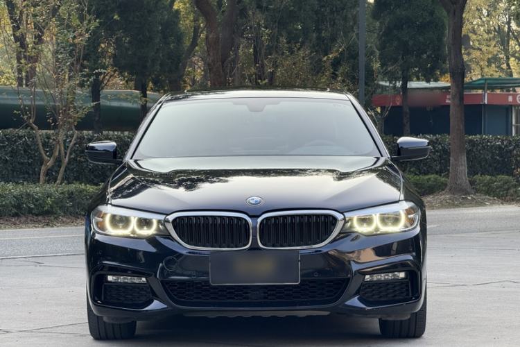 Used BMW 5 Series 2018 Restyled 530Li Leading Edition M Sport Package
