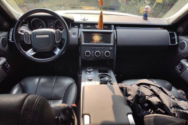 Used Land Rover Discovery 2017 3.0 SC V6 SE