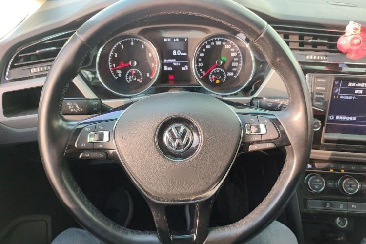 Used Volkswagen Touran 2018 Volkswagen Touran L 280TSI DSG Boundary Edition 7 Seats China V Emission Standard
