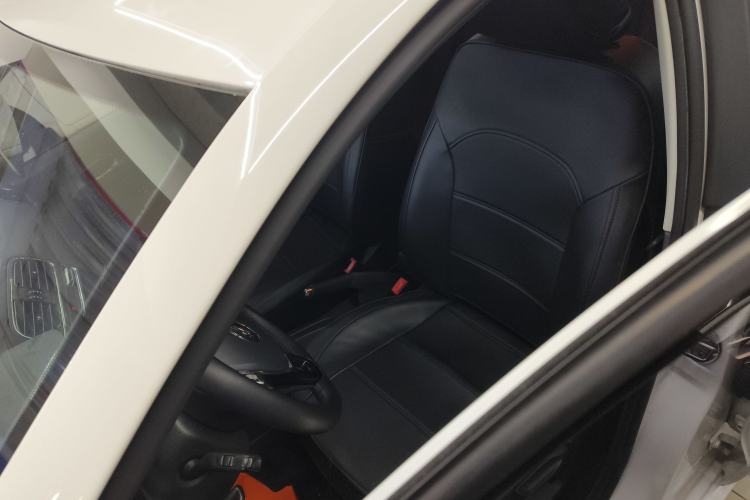 Used Volkswagen Polo 2016 1.6L Automatic Comfort Model
