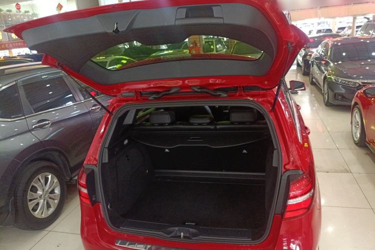 Used Mercedes-Benz B-Class 2015 B 200 Fashion Model