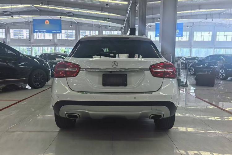 Used Mercedes-Benz GLA 2015 GLA 200 Fashion Model