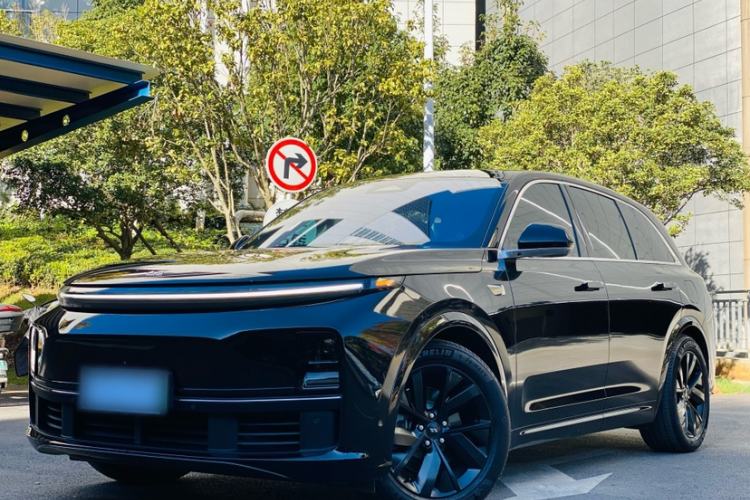 Used Li Auto L7 2023 Pro Model
