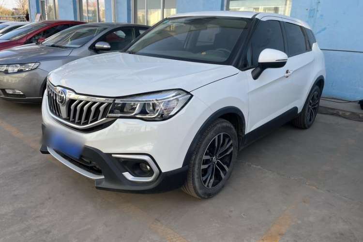 Used Brilliance V3 2020 1.6L Manual Smart Starry Edition
