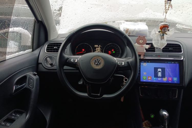 Used Volkswagen Polo 2016 1.6L Automatic Comfort Model