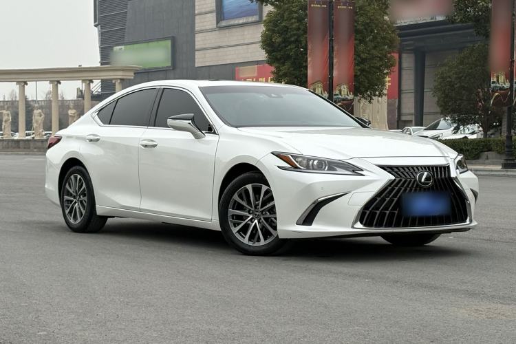 Used Lexus ES 2022 260 Excellence Edition
