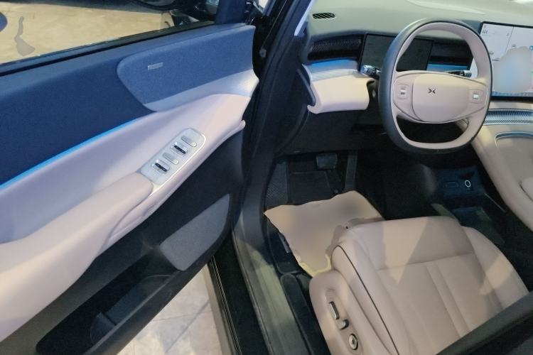 Used XPeng X9 2024 702 Ultra-Long Range Pro