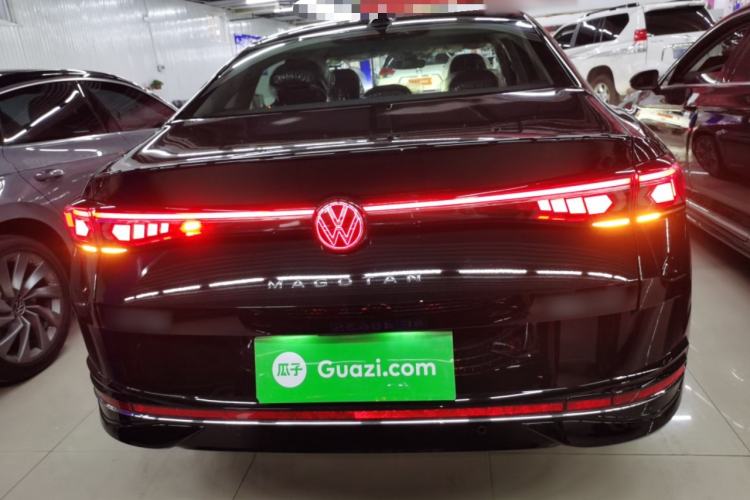 Used Volkswagen Magotan 2024 380TSI DSG Prestige Edition DaMai Package