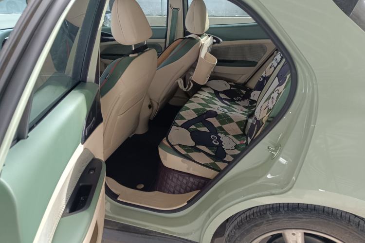 Used ORA Good Cat 2022 Morandi Edition 400km Standard Range Premium Version Lithium-Ion Battery