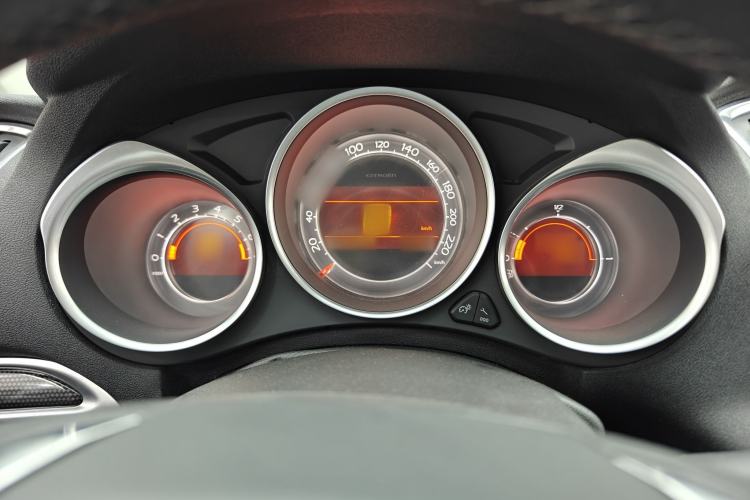 Used Citroen C4L 2013 1.8L Automatic Jingzhi Edition
