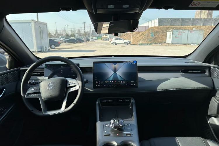 Used BYD Qin PLUS 2025 DM-i Smart Drive 55KM Beyond Model
