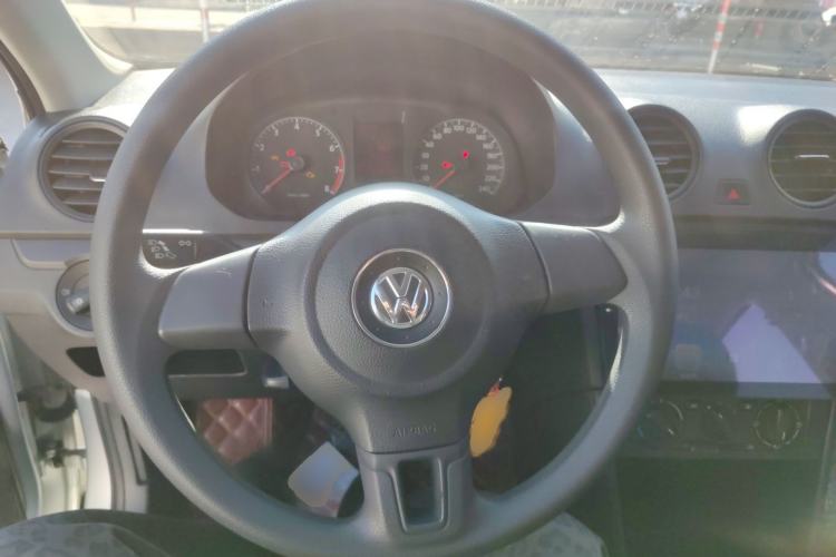 Used Volkswagen Jetta 2015 1.6L Manual Fashion Edition