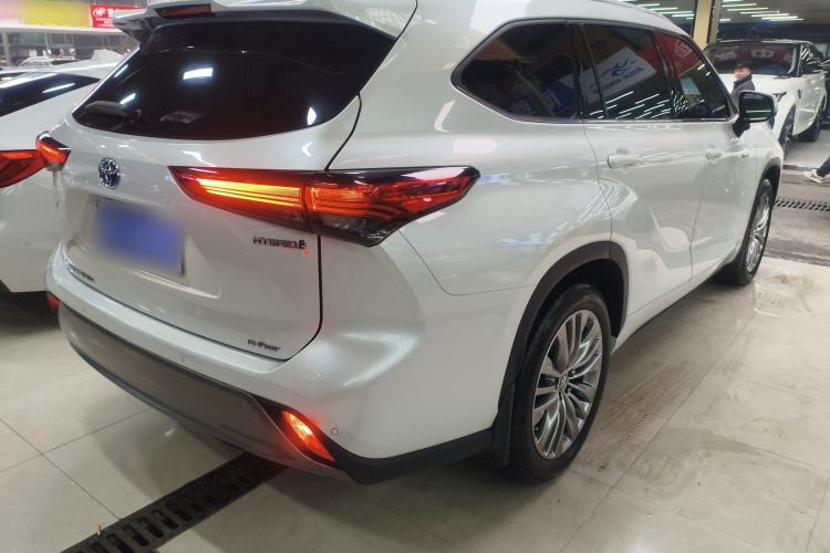 Used Toyota Highlander 2022 Dual-Engine 2.5L Four-Wheel Drive Prestige Version 7 Seats