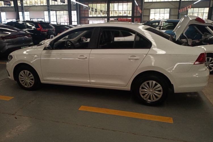 Used Volkswagen Santana 2016 1.6L Automatic Fashion Edition