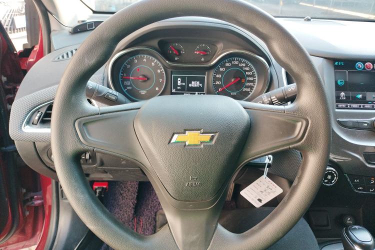 Used Chevrolet Cruze 2017 1.4T Dual-Clutch Pioneer Sunroof Edition
